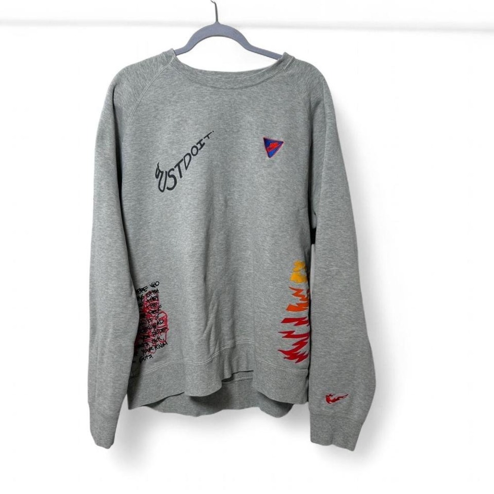 NIKE CJ5055-050 Painted Custom Crewneck Sweatshirt Gray Men's Size XL